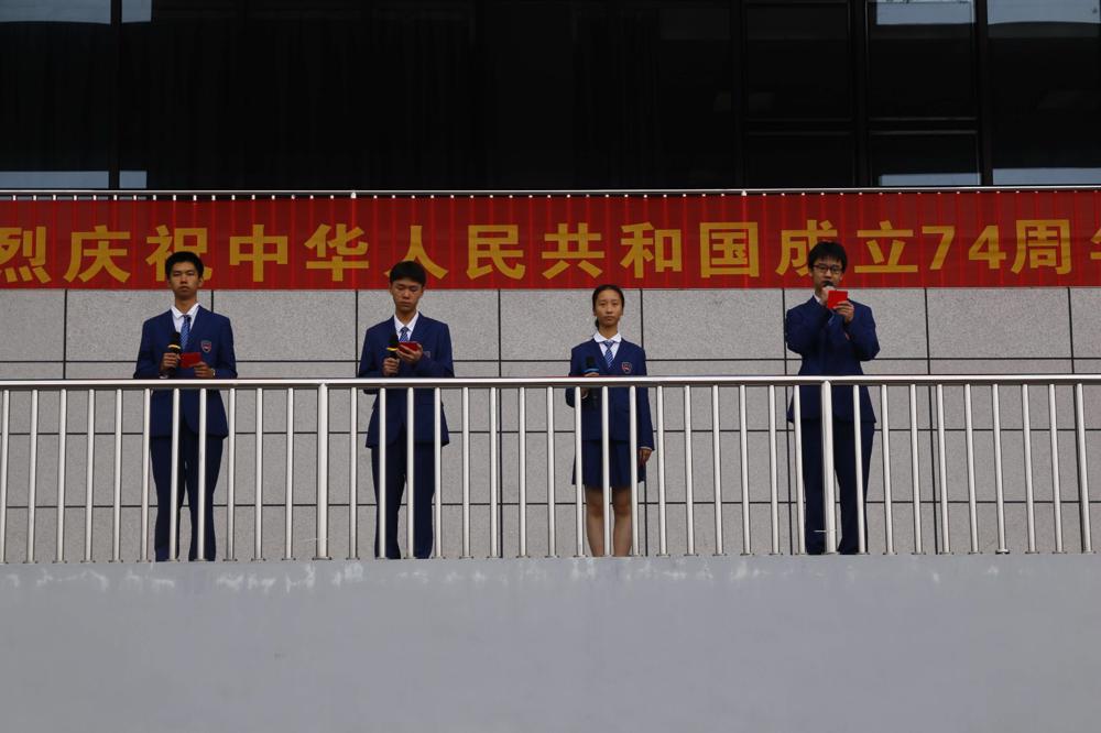 发言.jpg 发言.jpg
