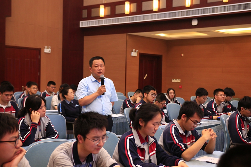 C:\Users\syt\Desktop\2021-5-12 生涯追梦,成就未来 主题班会课\_MG_0070.JPG